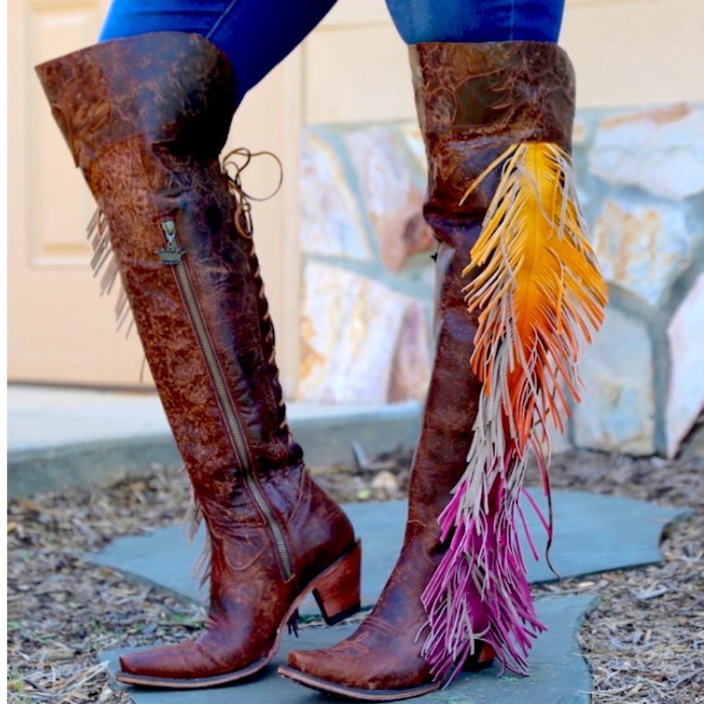 SOLD‼️NIB Junk Gypsy Spirit Animal Boho Ombré Fringe Boots Sz 6 BRAND NEW‼️SOLD - Picture 1 of 16